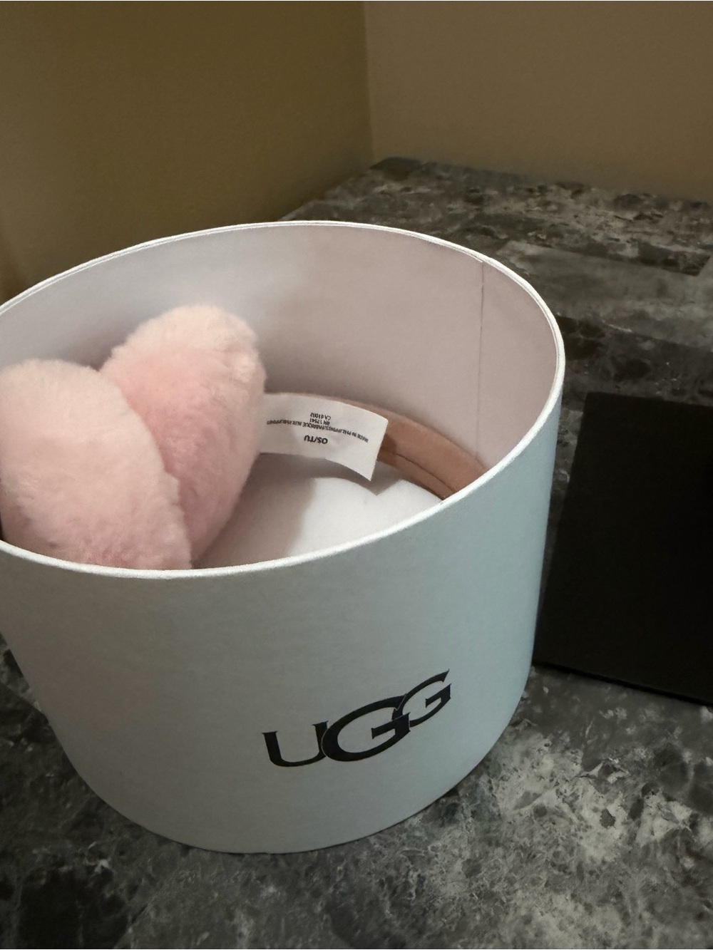 UGG Blush Pink Sheepskin Ear Muffs with Box - Picture 5 of 6
